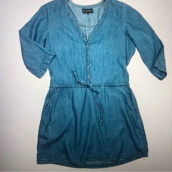 michael stars denim dress Michael Stars Chambray light denim mini dress size small